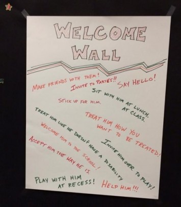 When the Cincinnati ReelAbilities Film Festival Education Outreach Team speaks at Cincinnati schools, they work with students in creating a Welcome Wall.